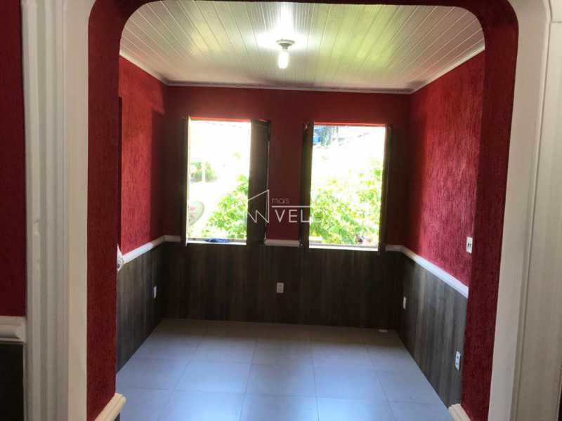 Casa de Vila à venda com 5 quartos, 283m² - Foto 9