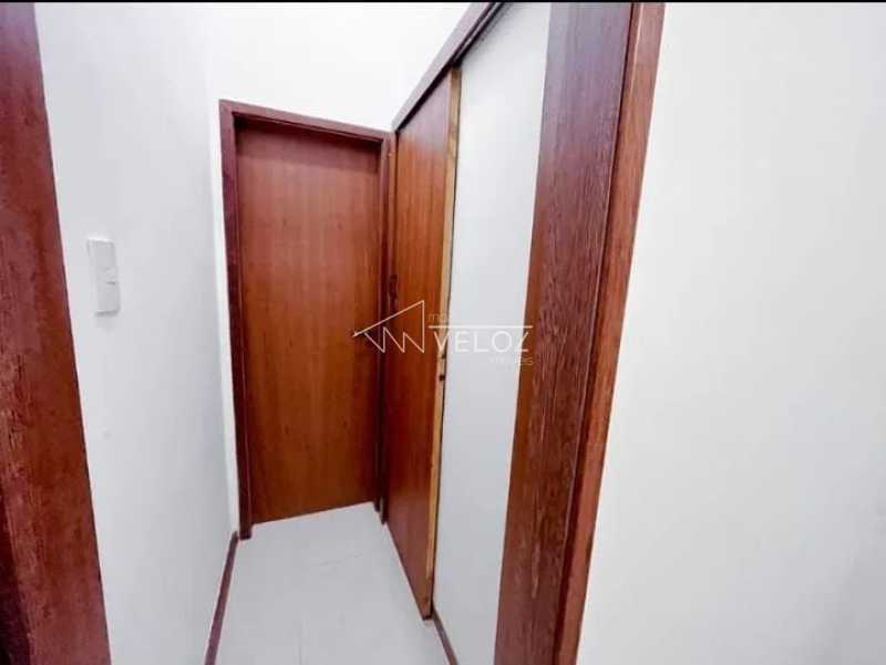 Apartamento à venda com 1 quarto, 40m² - Foto 12