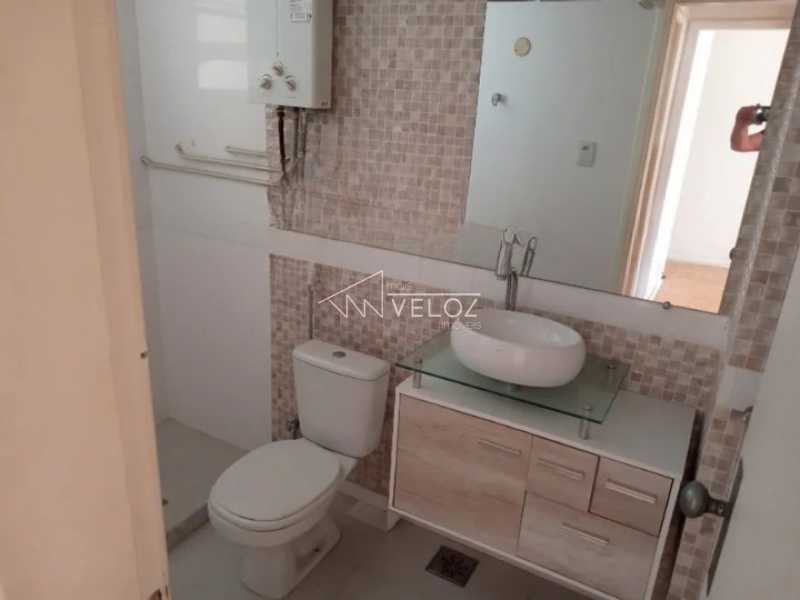 Apartamento à venda com 2 quartos, 68m² - Foto 4