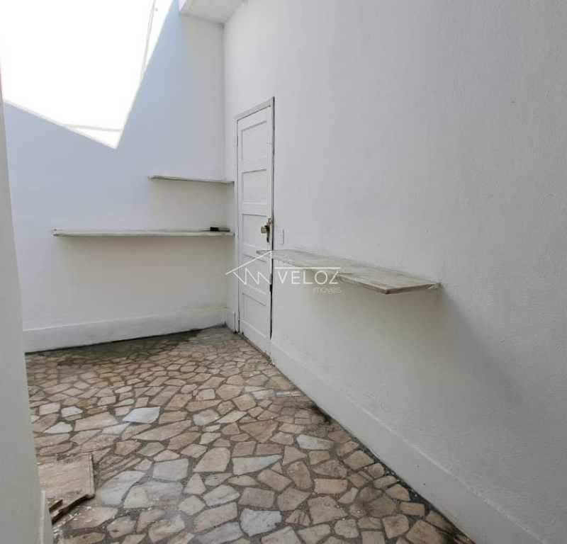 Apartamento à venda com 2 quartos, 147m² - Foto 17