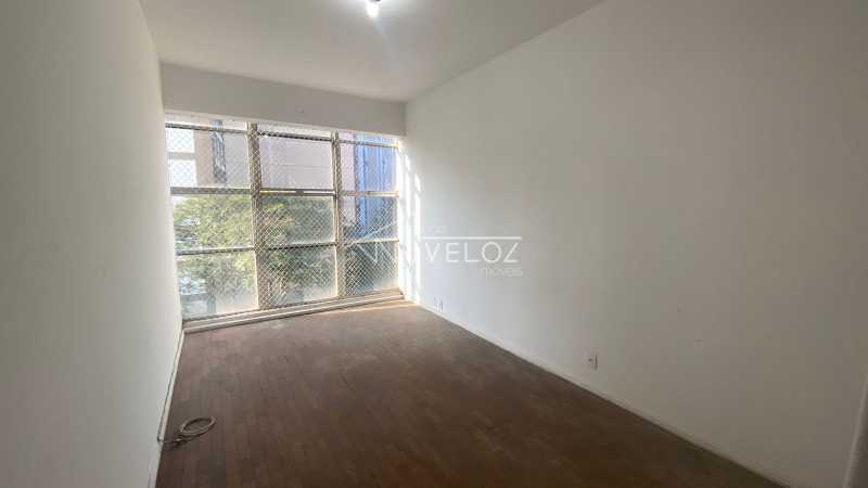 Apartamento à venda com 2 quartos, 100m² - Foto 1