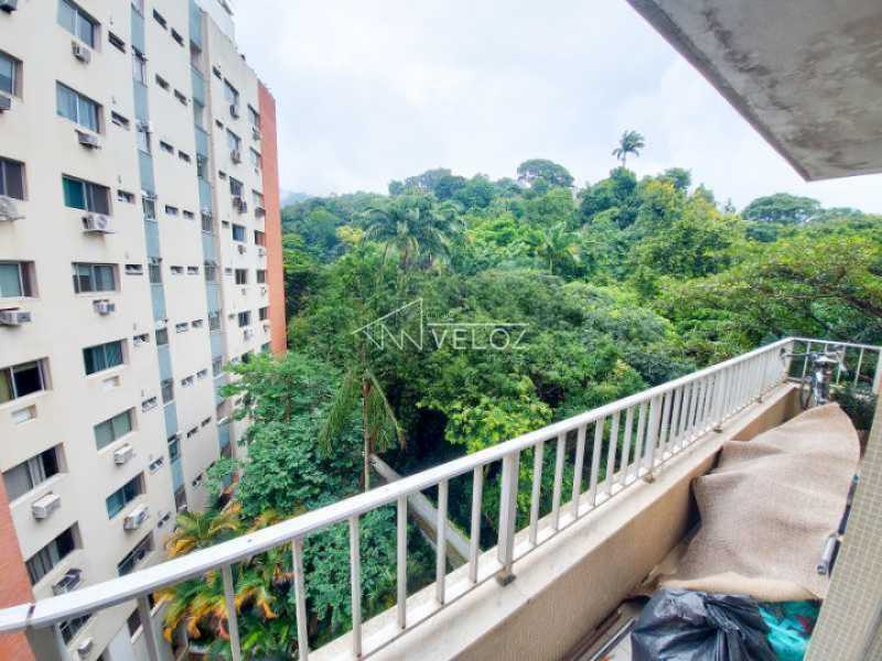 Apartamento à venda com 3 quartos, 101m² - Foto 1
