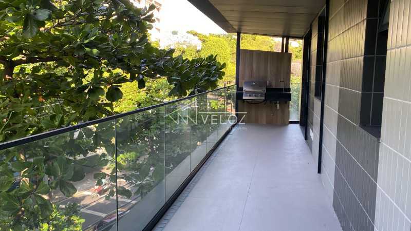 Apartamento à venda com 2 quartos, 88m² - Foto 2