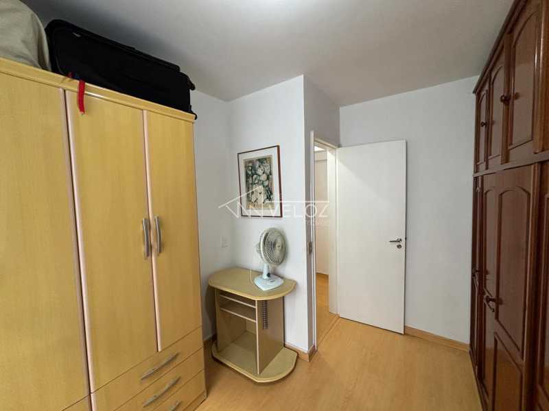 Apartamento à venda com 3 quartos, 106m² - Foto 16