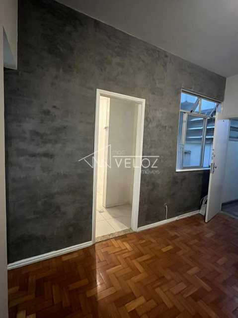 Apartamento à venda com 1 quarto, 39m² - Foto 9