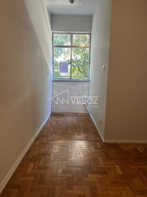 Apartamento à venda com 1 quarto, 39m² - Foto 1