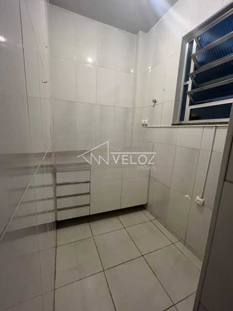 Apartamento à venda com 1 quarto, 39m² - Foto 11