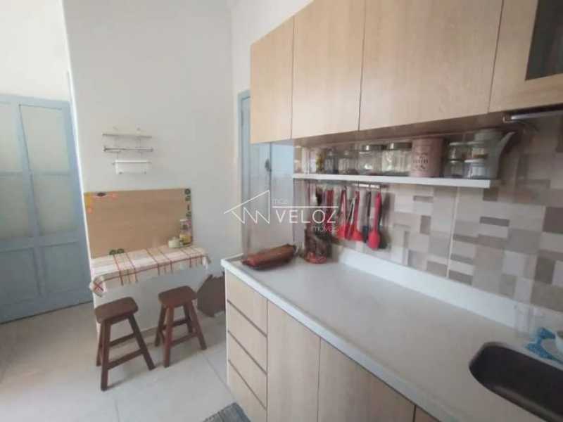 Apartamento à venda com 2 quartos, 91m² - Foto 10