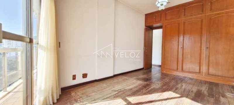 Apartamento à venda com 3 quartos, 130m² - Foto 10