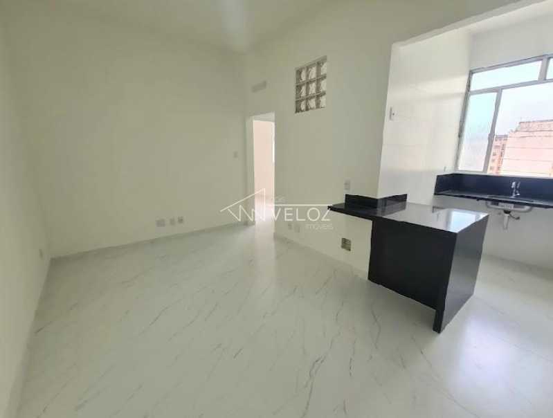 Apartamento à venda com 1 quarto, 37m² - Foto 6