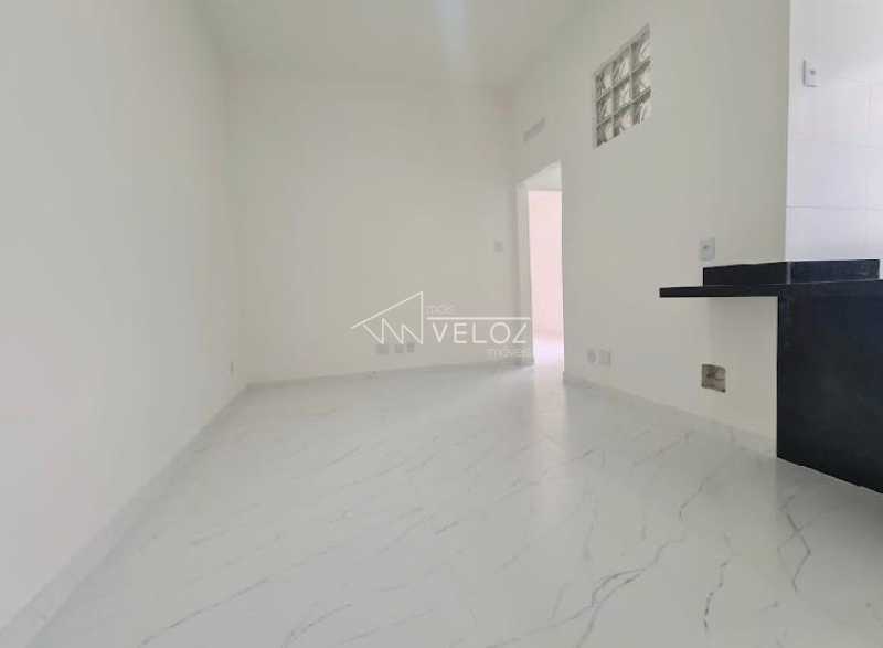 Apartamento à venda com 1 quarto, 37m² - Foto 3