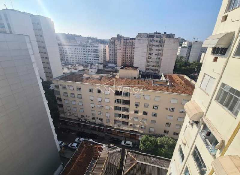 Apartamento à venda com 1 quarto, 37m² - Foto 2