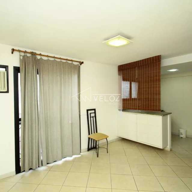 Apartamento à venda com 2 quartos, 58m² - Foto 5