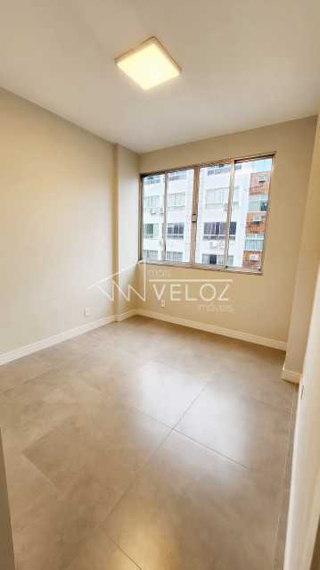 Apartamento à venda com 3 quartos, 120m² - Foto 2