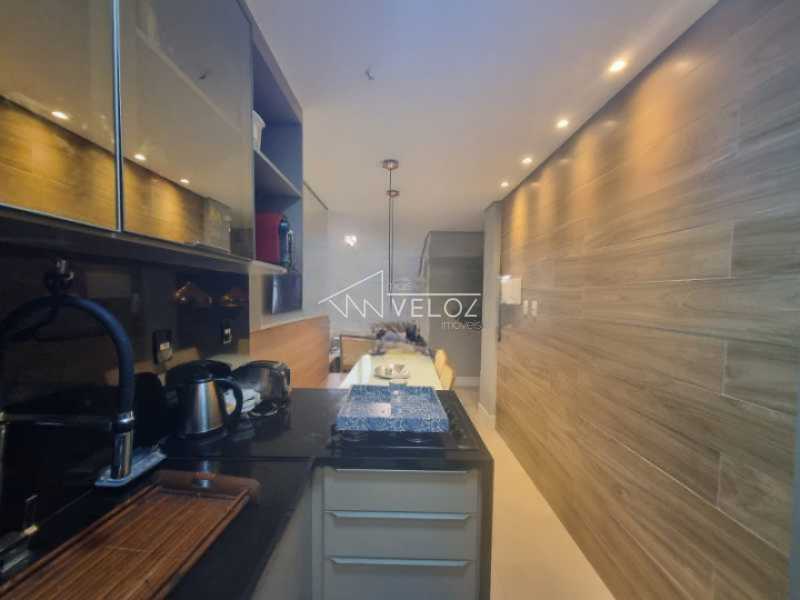 Apartamento à venda com 2 quartos, 61m² - Foto 5