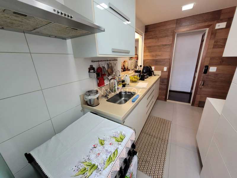 Apartamento à venda com 2 quartos, 87m² - Foto 15