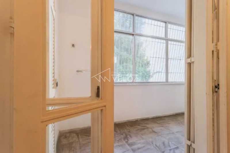 Apartamento à venda com 3 quartos, 166m² - Foto 17