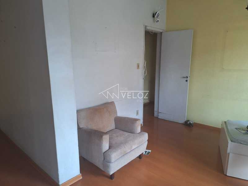 Apartamento à venda com 3 quartos, 90m² - Foto 11