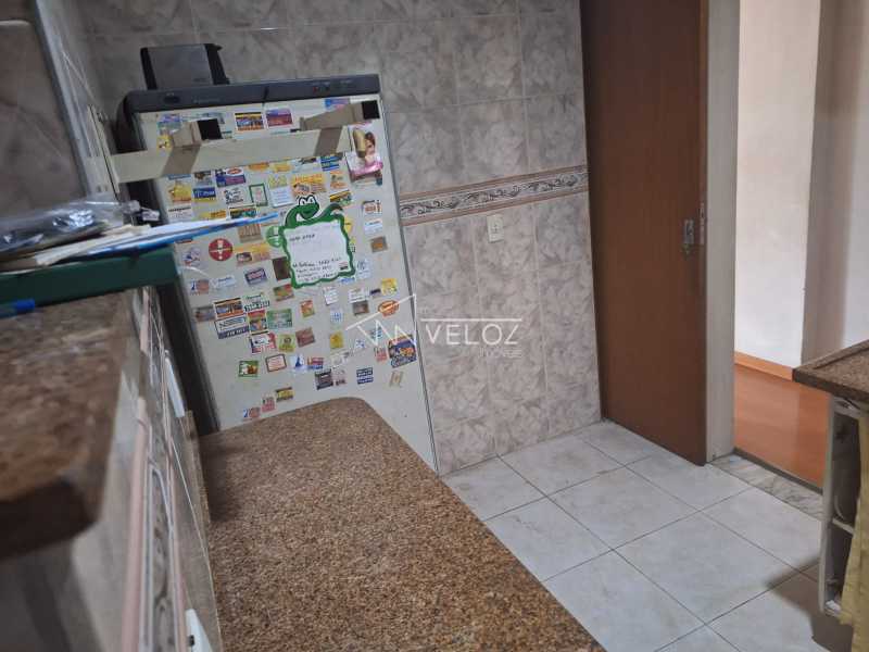 Apartamento à venda com 3 quartos, 90m² - Foto 17