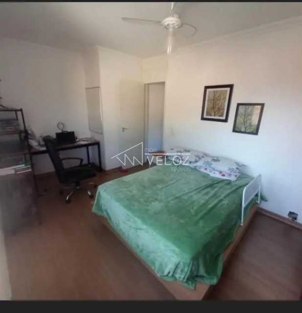 Apartamento à venda com 2 quartos, 65m² - Foto 2