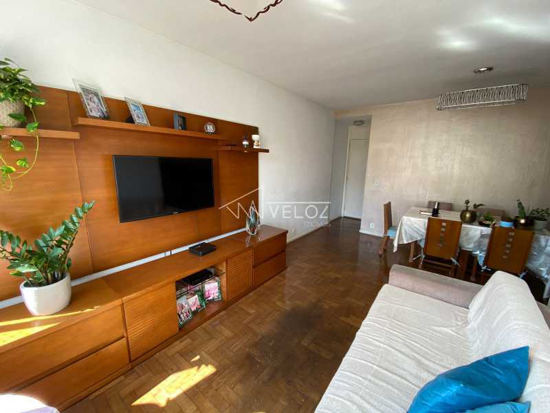 Apartamento à venda com 2 quartos, 71m² - Foto 3