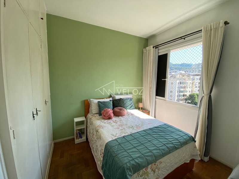 Apartamento à venda com 2 quartos, 71m² - Foto 5