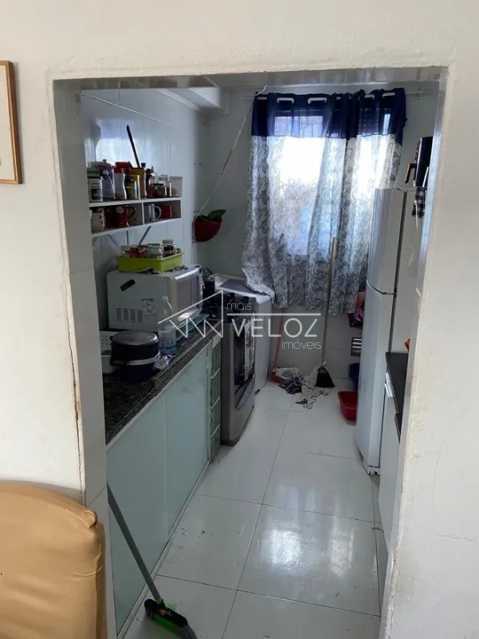 Apartamento à venda com 2 quartos, 43m² - Foto 9