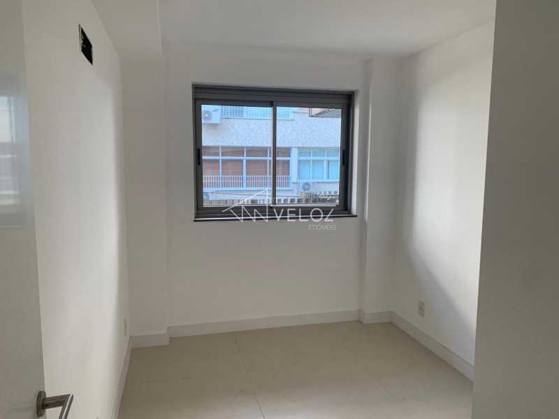 Apartamento à venda com 2 quartos, 95m² - Foto 9