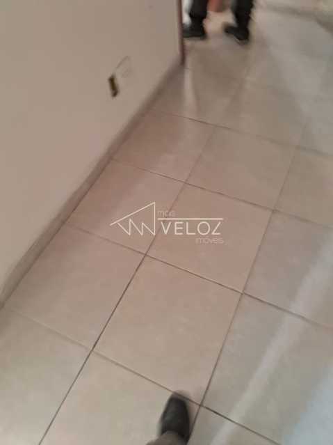 Apartamento à venda com 2 quartos, 59m² - Foto 4