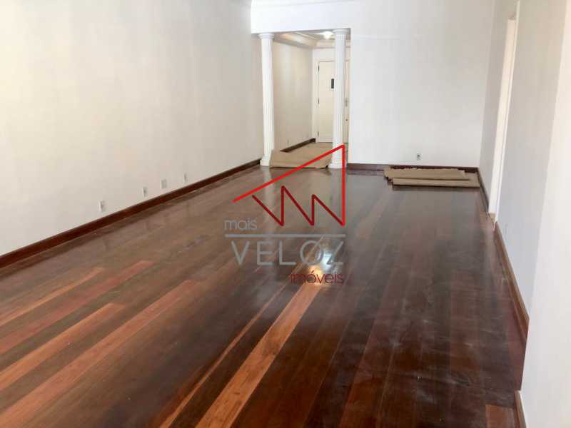 Apartamento à venda com 3 quartos, 147m² - Foto 8