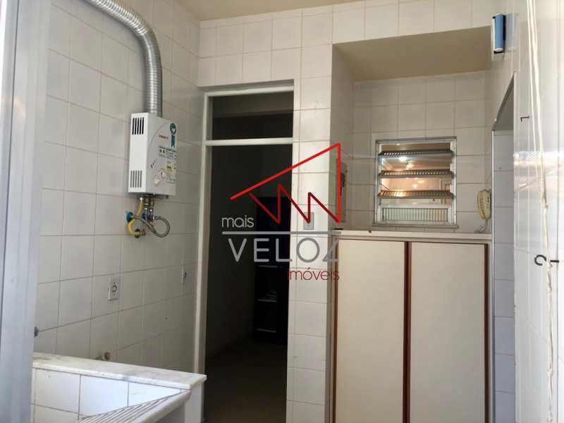 Apartamento à venda com 3 quartos, 147m² - Foto 5