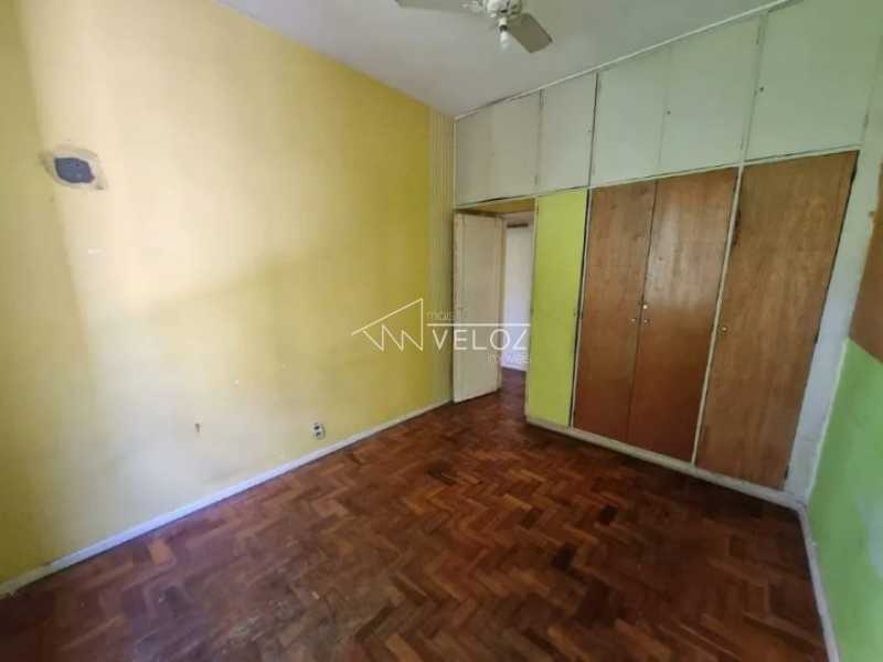 Apartamento à venda com 2 quartos, 80m² - Foto 11