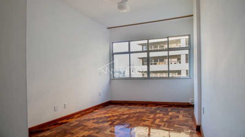 Apartamento à venda com 1 quarto, 38m² - Foto 2