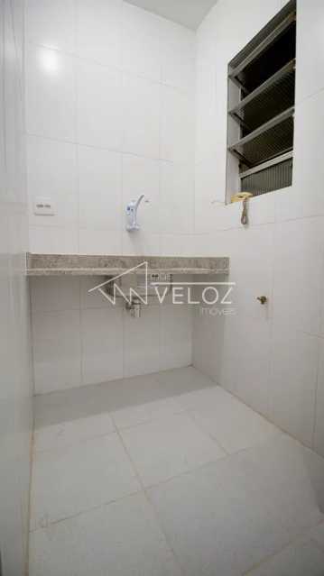 Apartamento à venda com 1 quarto, 38m² - Foto 11