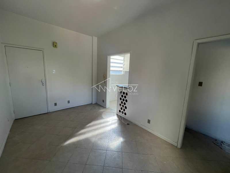 Apartamento à venda com 1 quarto, 31m² - Foto 2