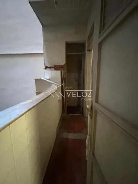 Apartamento à venda com 1 quarto, 38m² - Foto 4