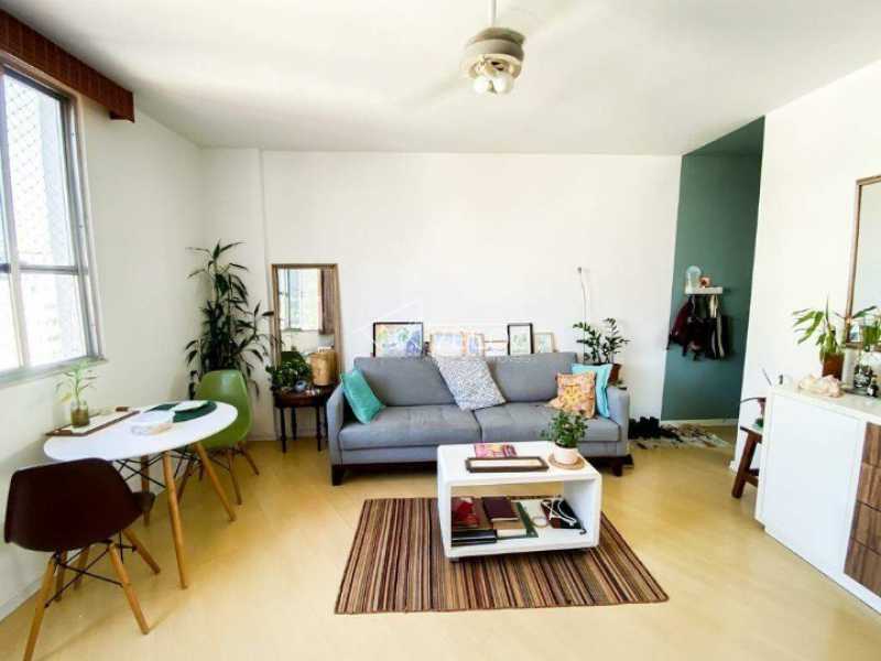 Apartamento à venda com 1 quarto, 56m² - Foto 4