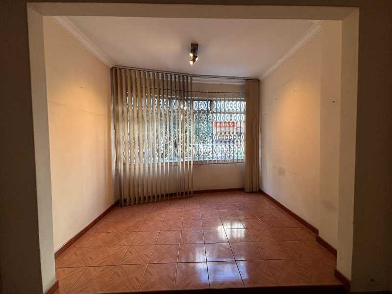 Apartamento à venda com 3 quartos, 135m² - Foto 2