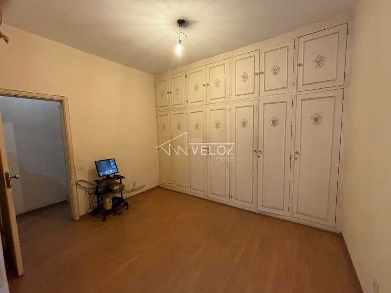 Apartamento à venda com 3 quartos, 135m² - Foto 6