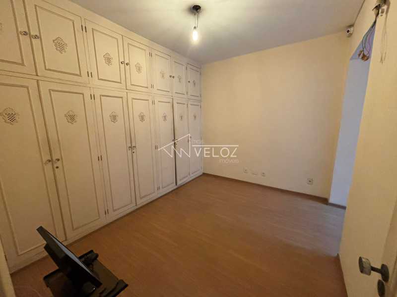 Apartamento à venda com 3 quartos, 135m² - Foto 10