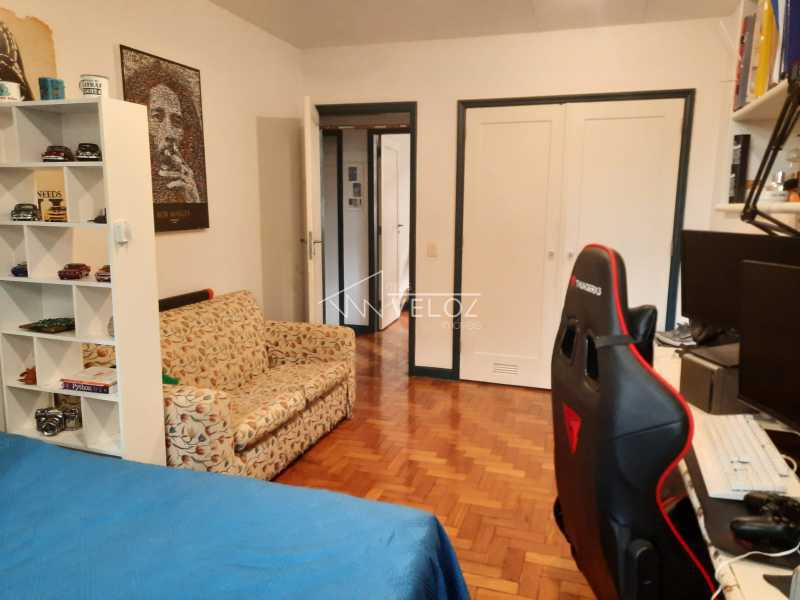 Apartamento à venda com 3 quartos, 119m² - Foto 8