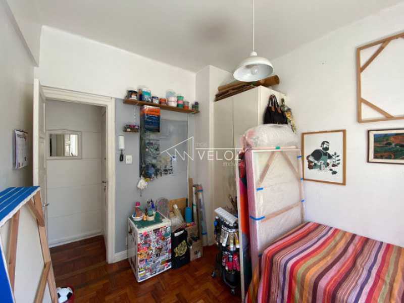 Apartamento à venda com 2 quartos, 64m² - Foto 9