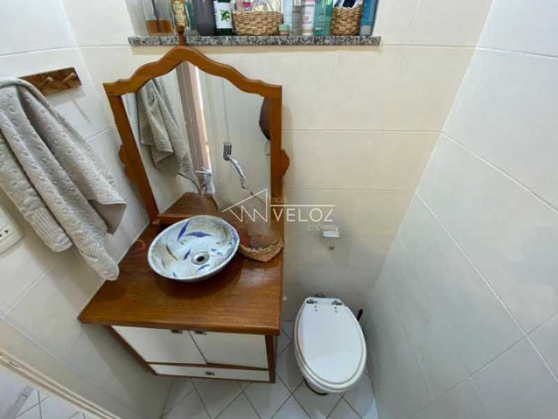 Apartamento à venda com 2 quartos, 64m² - Foto 11