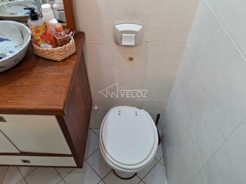 Apartamento à venda com 2 quartos, 64m² - Foto 13