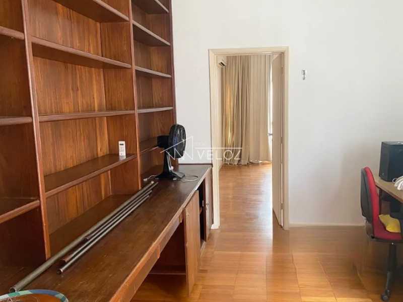 Apartamento à venda com 4 quartos, 170m² - Foto 7