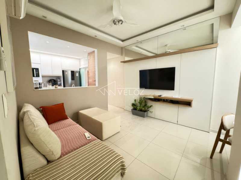 Apartamento à venda com 2 quartos, 70m² - Foto 13