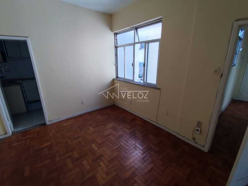 Apartamento à venda com 2 quartos, 65m² - Foto 8