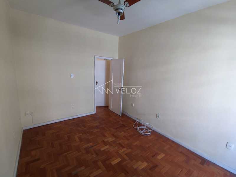 Apartamento à venda com 2 quartos, 65m² - Foto 16