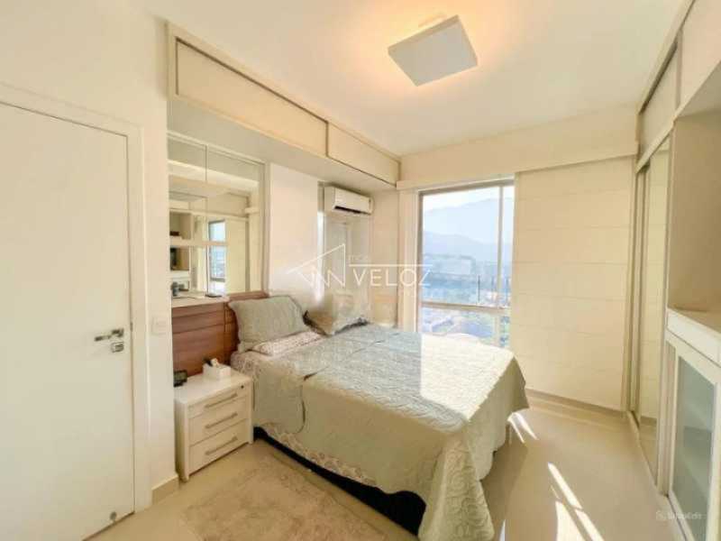 Apartamento à venda com 3 quartos, 101m² - Foto 9