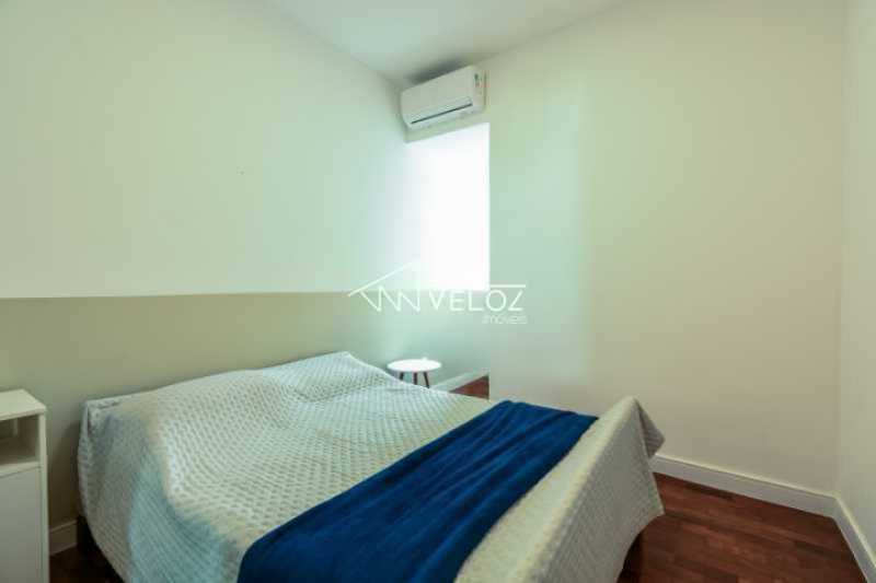 Apartamento à venda com 2 quartos, 75m² - Foto 9